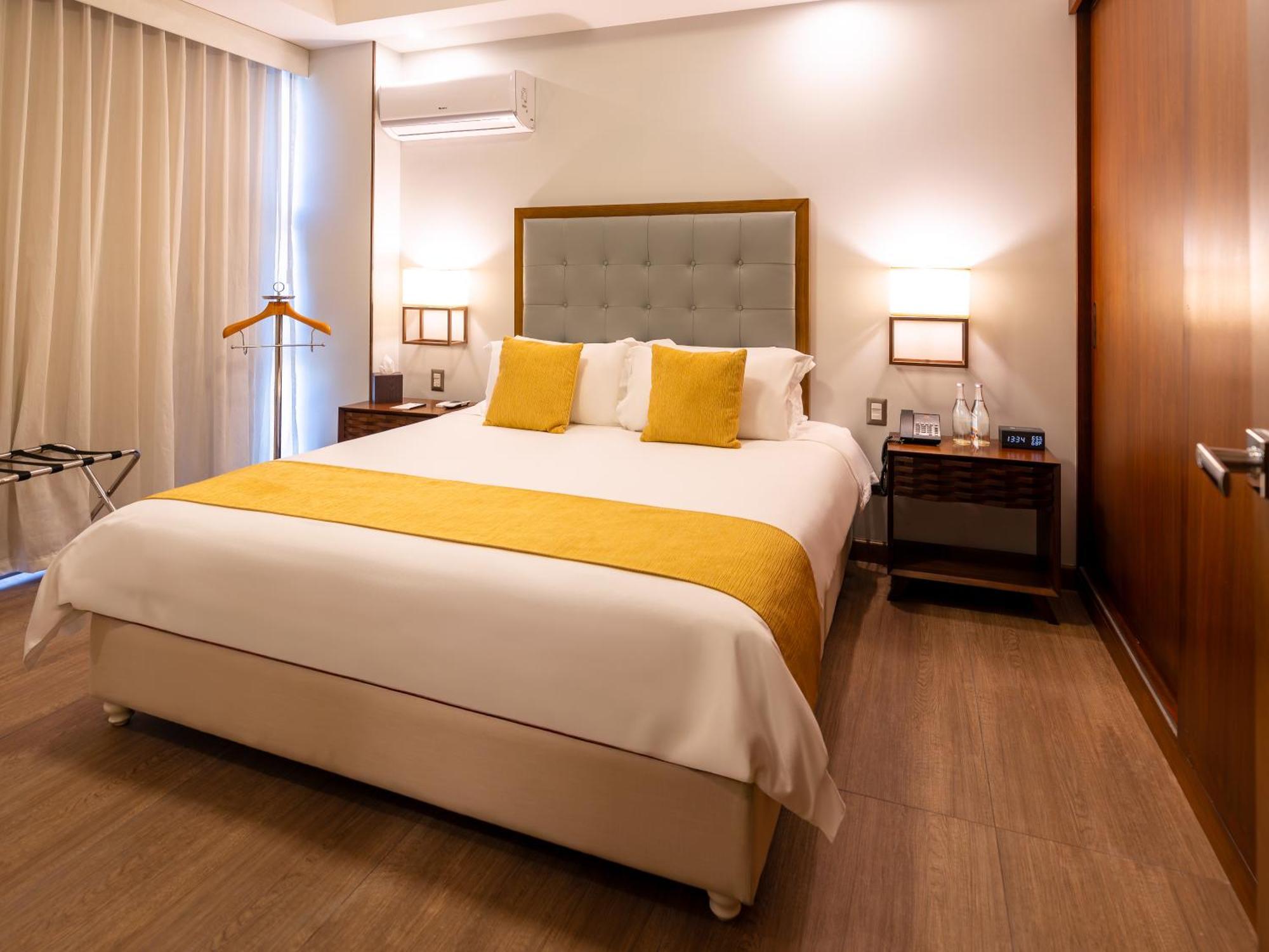 Hotel Vista Quince Guatemala City Eksteriør bilde